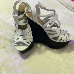 White wedges